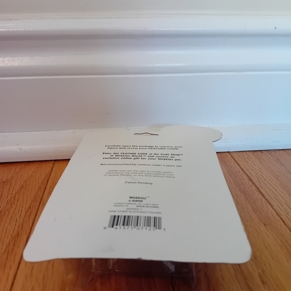 Y2K BNIB Ganz Webkinz‎ Figure Series 1 Fire Chief Elephant W/ Feature Code - Picture 6 of 6